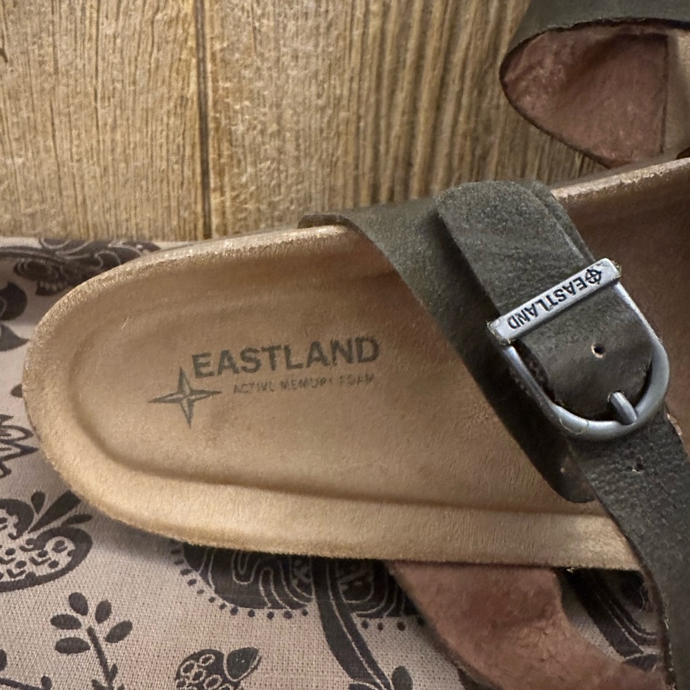 Eastland Sandals - Picture 4 of 6